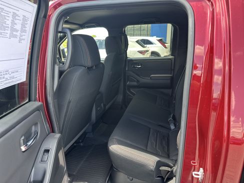 Used 2024 Nissan Frontier PRO-4X w/ Off-Road Protection Package AWD/4WD image 29