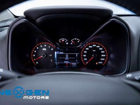 Used 2018 Chevrolet Colorado ZR2 image 8