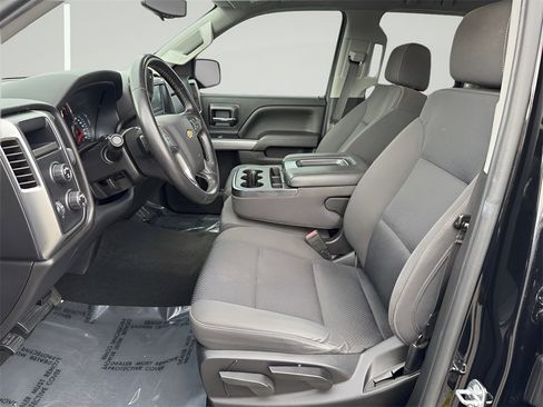 Used 2018 Chevrolet Silverado 1500 LT image 16