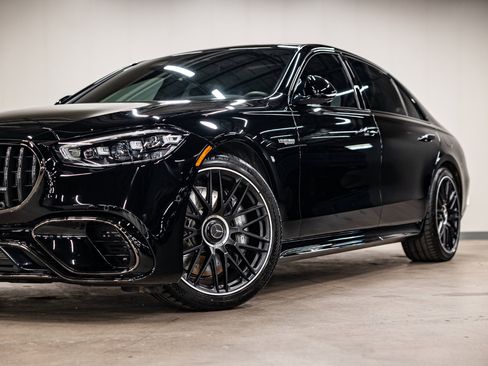Used 2024 Mercedes-Benz S 63 AMG S image 19
