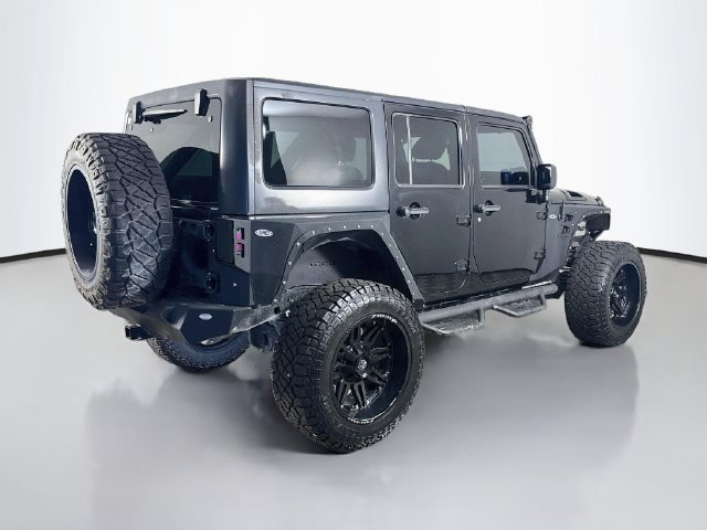 Used 2018 Jeep Wrangler Unlimited Rubicon w/ Cold Weather Group AWD/4WD image 10