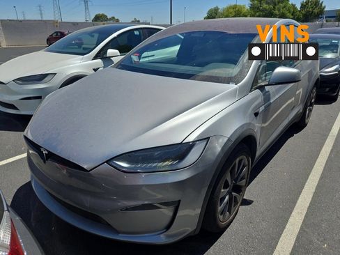 Used 2025 Tesla Model X AWD/4WD image 1