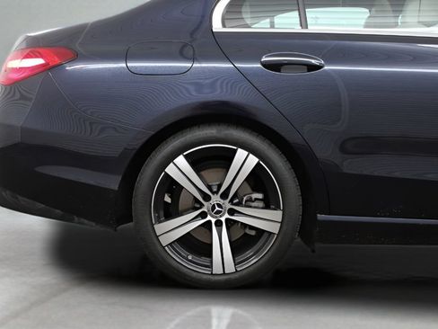 Used 2022 Mercedes-Benz C 300 Sedan image 13
