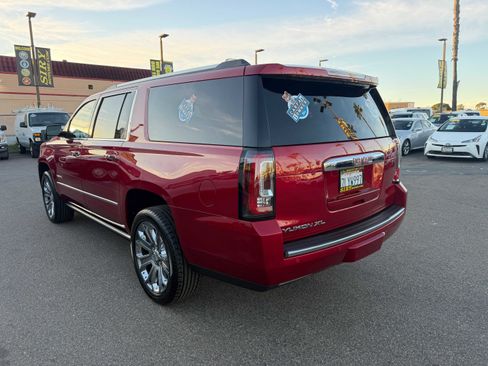 Used 2015 GMC Yukon XL Denali w/ Open Road Package image 5