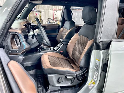 Used 2022 Ford Bronco Outer Banks image 12