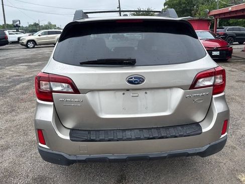 Used 2015 Subaru Outback 2.5i Premium AWD/4WD image 6