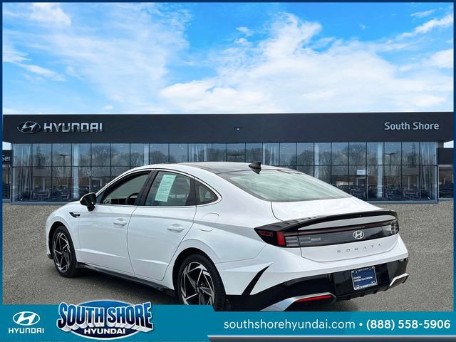 Certified 2024 Hyundai Sonata SEL w/ Convenience Package FWD image 8