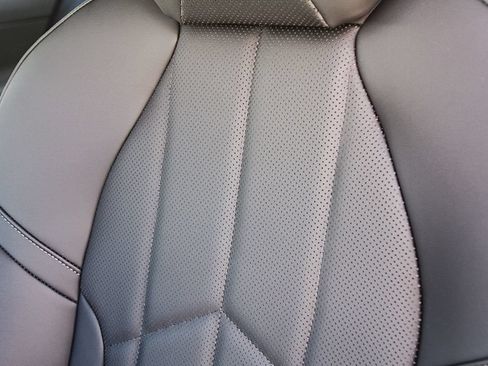 New 2027 BMW i5 eDrive40 w/ M Sport Package RWD image 19