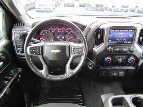 Used 2021 Chevrolet Silverado 2500 LT w/ Convenience Package image 10