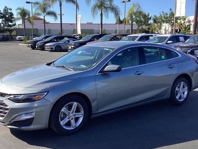 Used 2024 Chevrolet Malibu LT