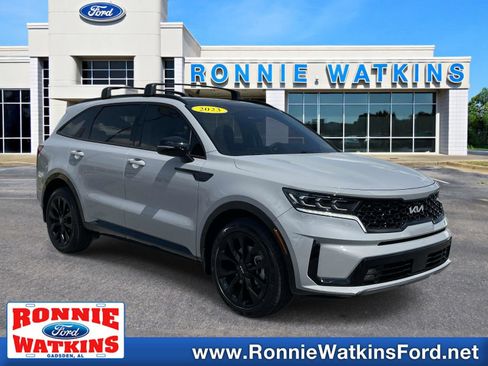 Used 2023 Kia Sorento SX FWD image 1