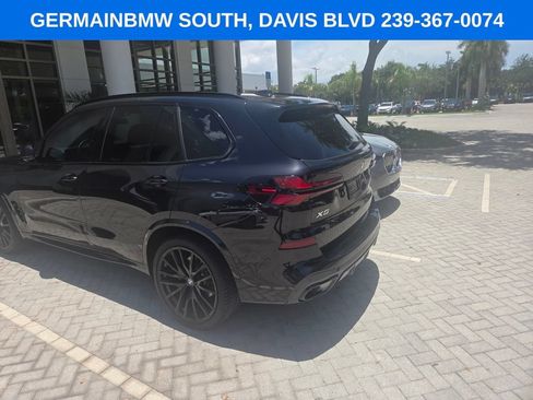 Certified 2026 BMW X5 sDrive40i w/ Executive Package RWD image 11