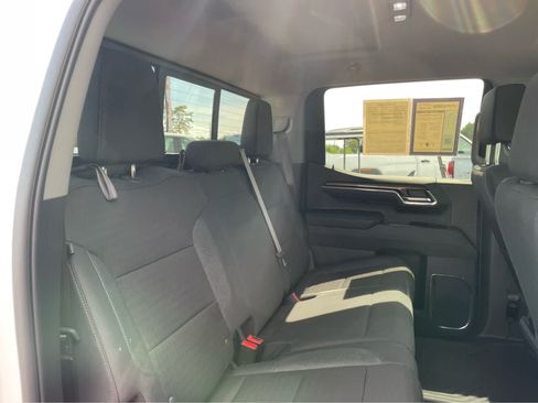 Used 2026 Chevrolet Silverado 1500 LT Trail Boss w/ Convenience Package II AWD/4WD image 23