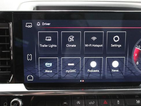 Used 2025 GMC Sierra 1500 SLT image 36