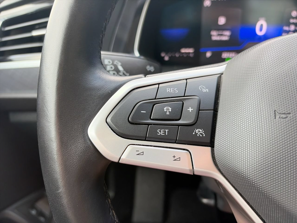 Used 2023 Volkswagen Jetta SE FWD image 27