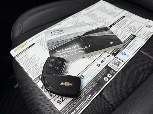 Used 2023 Chevrolet Silverado 1500 LTZ w/ LTZ Premium Package image 18
