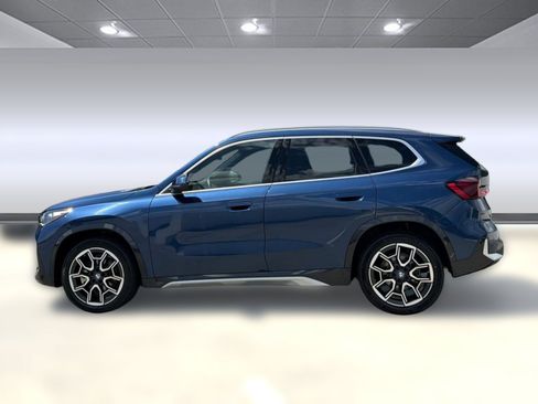 Used 2025 BMW X1 xDrive28i AWD/4WD image 2