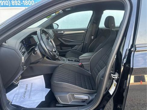 Used 2024 Volkswagen Jetta Sport FWD image 31