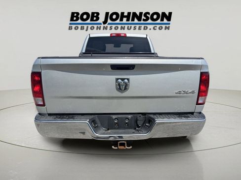 Used 2015 RAM 2500 Tradesman w/ Chrome Appearance Group AWD/4WD image 4