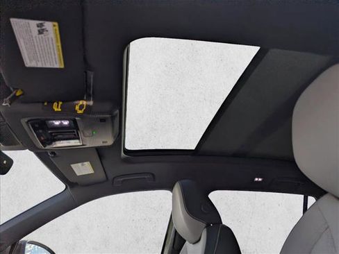 New 2026 Volkswagen Tiguan SE R-Line FWD image 20