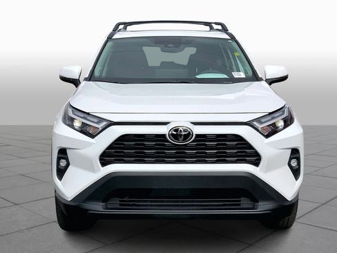 Used 2025 Toyota RAV4 XLE Premium image 3