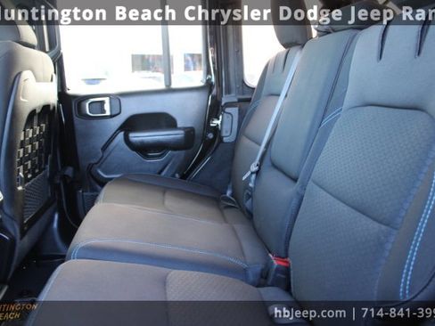 Used 2022 Jeep Wrangler Unlimited Rubicon 4xe w/ Cold Weather Group image 34
