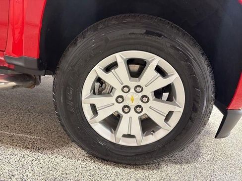 Used 2018 Chevrolet Colorado LT w/ LT Convenience Package image 32