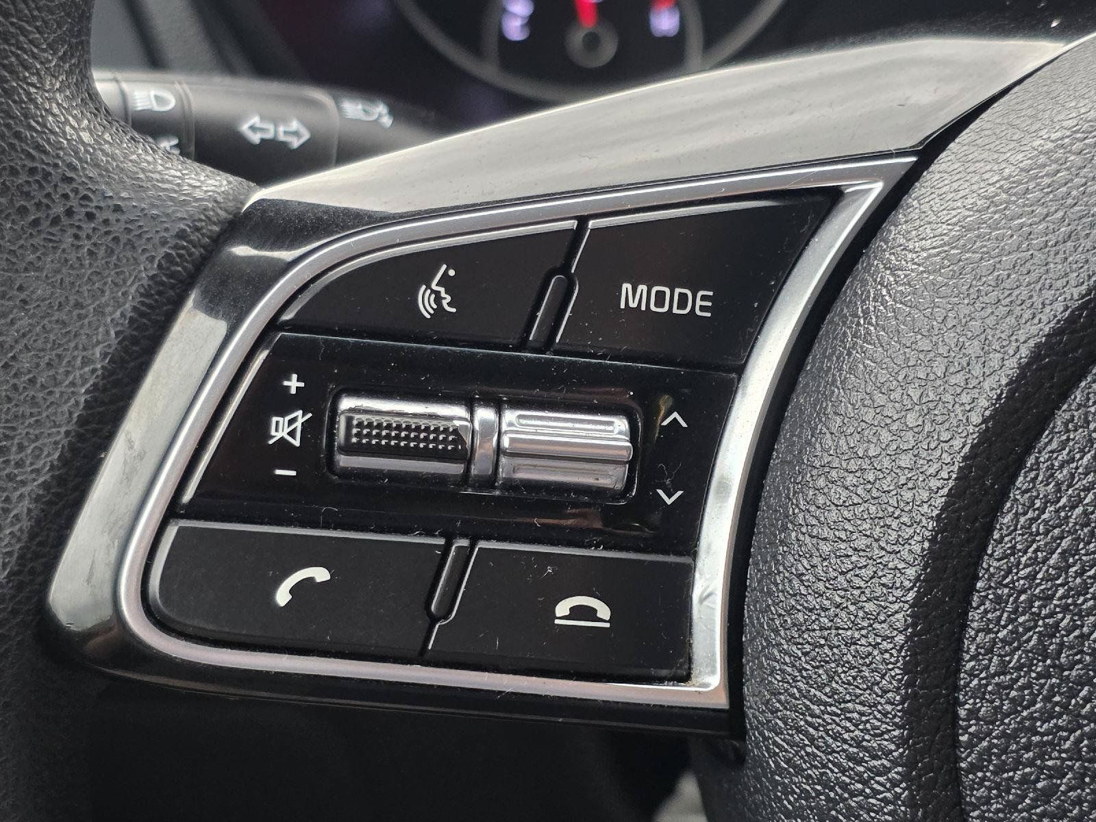 Used 2019 Kia Optima LX FWD image 12