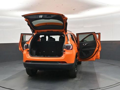 New 2026 Jeep Compass Latitude AWD/4WD image 48