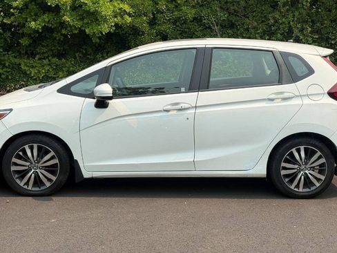Used 2015 Honda Fit EX image 4