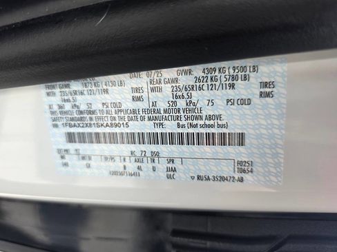 Used 2025 Ford Transit 350 XLT image 29