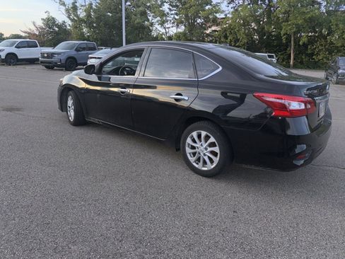 Used 2019 Nissan Sentra SV FWD image 12