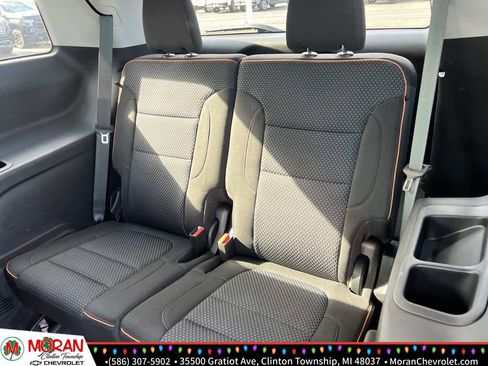 Certified 2023 GMC Acadia AT4 w/ Trailering Package image 13