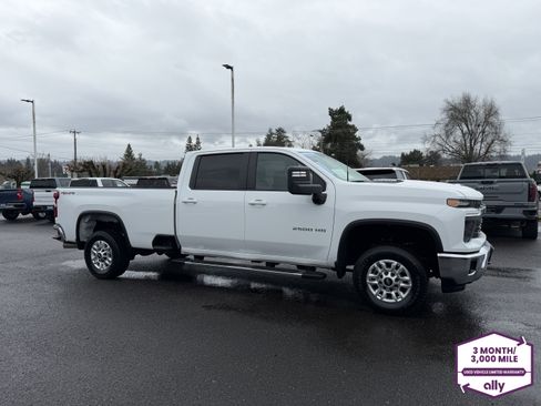 Certified 2025 Chevrolet Silverado 2500 LT w/ Convenience Package AWD/4WD image 7