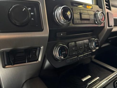 Used 2018 Ford F250 Platinum AWD/4WD image 14