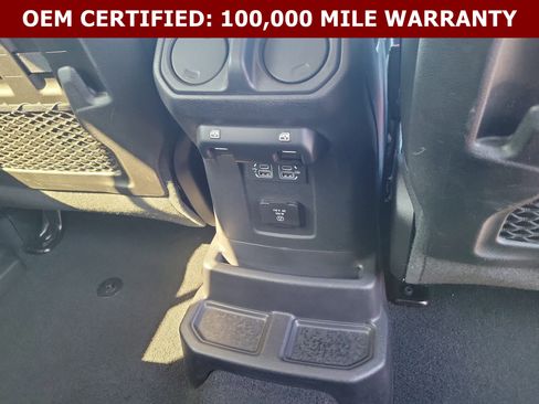 Used 2019 Jeep Wrangler Unlimited Rubicon AWD/4WD image 18