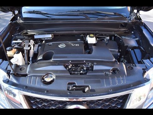 Used 2015 Nissan Pathfinder Platinum AWD/4WD image 45