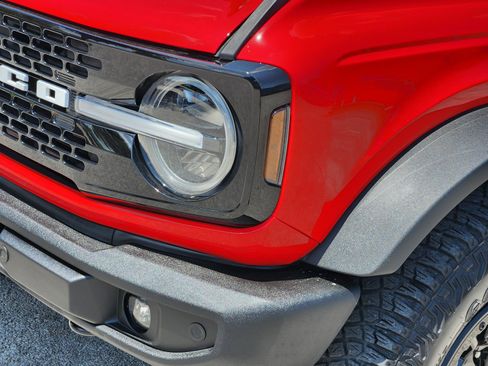 Used 2022 Ford Bronco Wildtrak AWD/4WD image 26