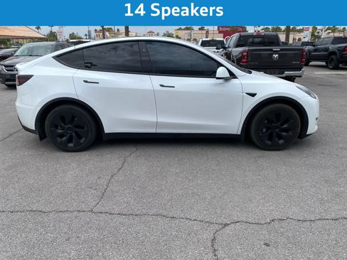 Used 2023 Tesla Model Y Long Range AWD/4WD image 6