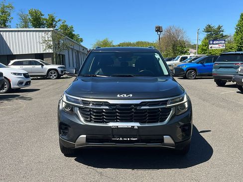 Used 2024 Kia Seltos S AWD/4WD image 2
