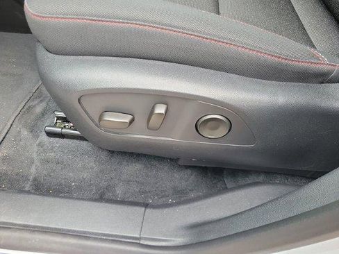 Used 2024 Chevrolet Traverse Z71 w/ Enhanced Driving Package image 19