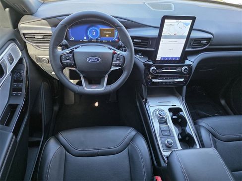 Used 2024 Ford Explorer ST w/ Equipment Group 401A image 13