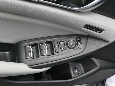 Used 2019 Honda Accord Touring image 14