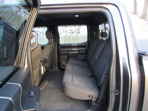 Used 2020 Ford F150 XLT w/ Equipment Group 302A Luxury image 17