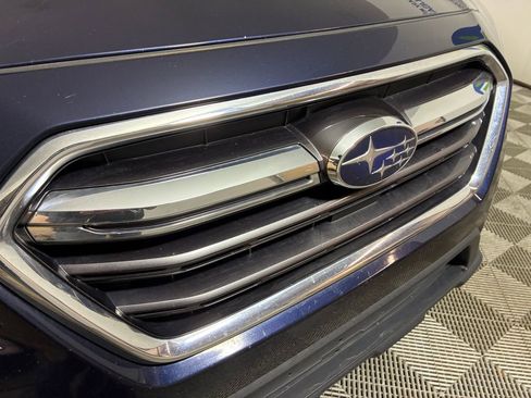 Used 2018 Subaru Outback 3.6R Touring w/ Popular Package #3 image 33