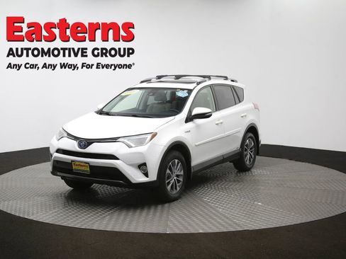 Used 2018 Toyota RAV4 XLE w/ Convenience Package image 58
