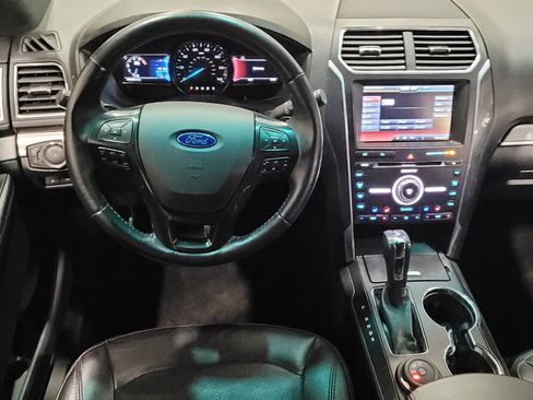 Used 2016 Ford Explorer Sport w/ Equipment Group 401A AWD/4WD image 22