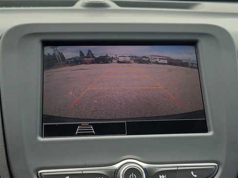 Used 2022 Chevrolet Equinox LS w/ LS Convenience Package image 25