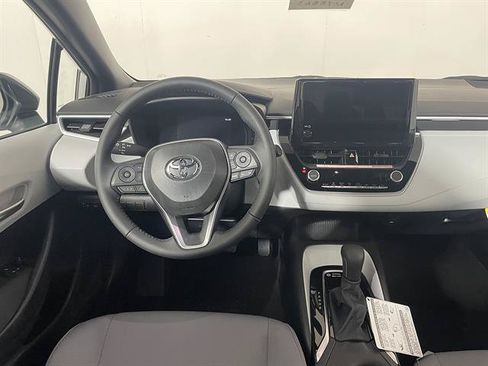 New 2026 Toyota Corolla SE FWD image 11