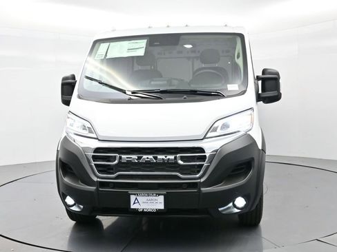 New 2025 RAM ProMaster 1500 w/ Quick Order Package 22G SLT image 3